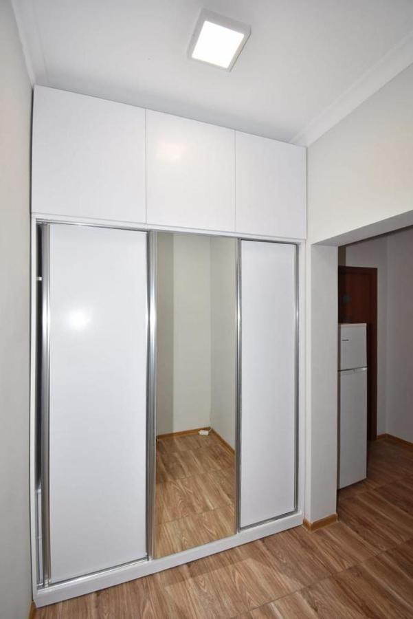 74/3New Building In The Center Of The Capital Apartment Yerevan Bagian luar foto